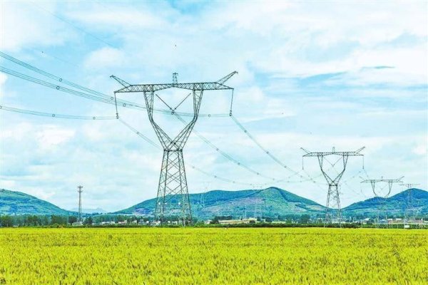 荣利通 银线贯中原 绿脉通九州