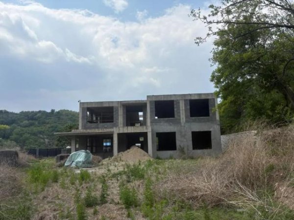 51配资网 大连一宅基地翻建缘何成违建，六年诉讼未了